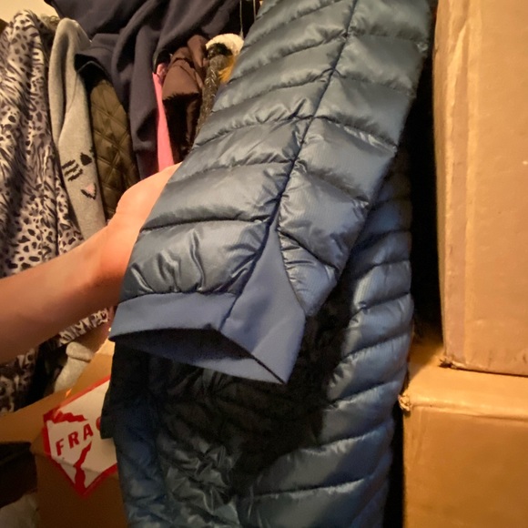 NWTS Duluth women’s Puffer Coat - Picture 8 of 13